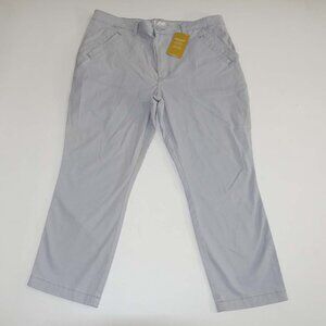 Lee Women's Regular Fit Slim Crop High Rise Pants Size 16 NWT Light Gray Cotton